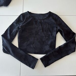 Lululemon long sleeve top